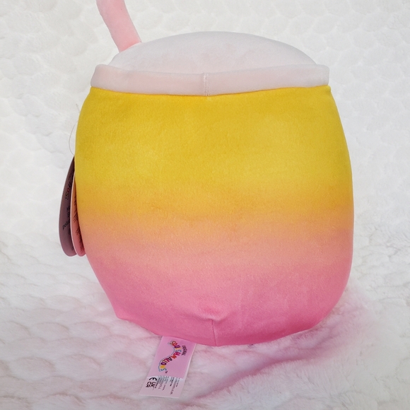 Bergit Squishmallows 8 Inch BNWT Valentines Day Boba Tea Plush Toy - Picture 3 of 7